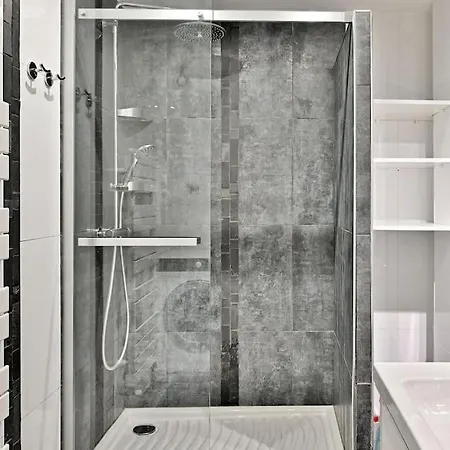 Prestigieux Et Lumineux De 150m2 - Ii アパート